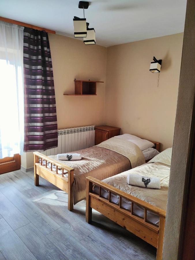 Pod Tatrami Bed & Breakfast Bukowina Tatrzańska Dış mekan fotoğraf