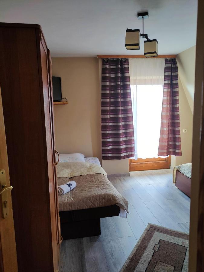 Pod Tatrami Bed & Breakfast Bukowina Tatrzańska Dış mekan fotoğraf