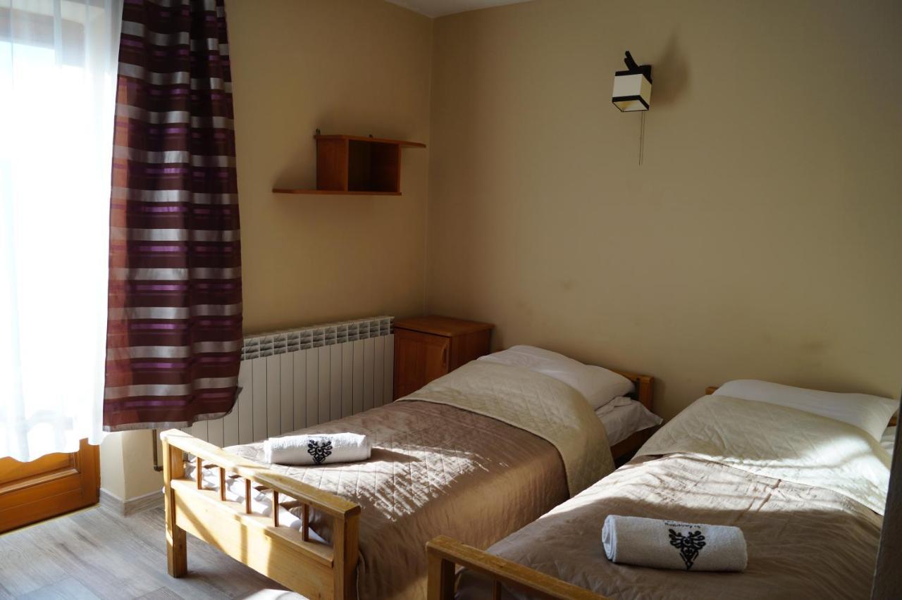 Pod Tatrami Bed & Breakfast Bukowina Tatrzańska Dış mekan fotoğraf