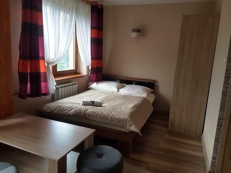 Pod Tatrami Bed & Breakfast Bukowina Tatrzańska Dış mekan fotoğraf