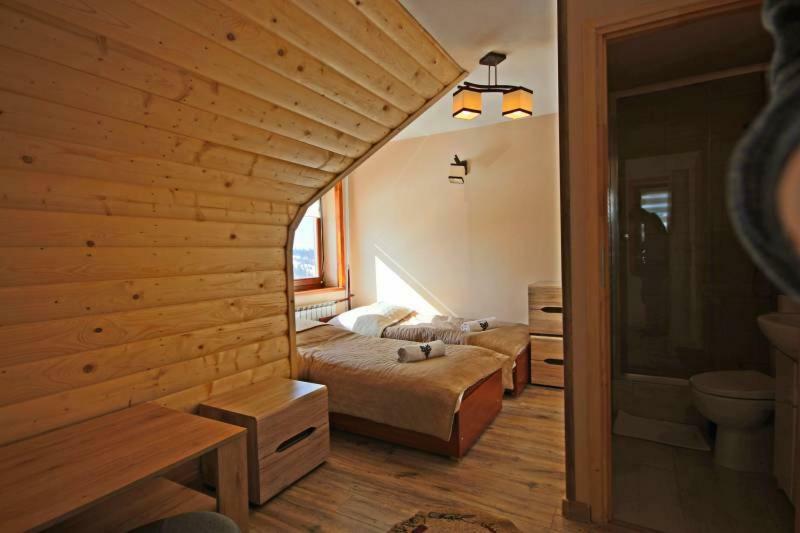 Pod Tatrami Bed & Breakfast Bukowina Tatrzańska Dış mekan fotoğraf